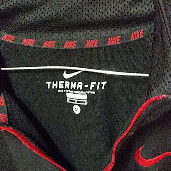 Nike Therma fit women size medium - Picture 2 of 6
